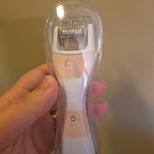 BeautyBio Microneedling Roller